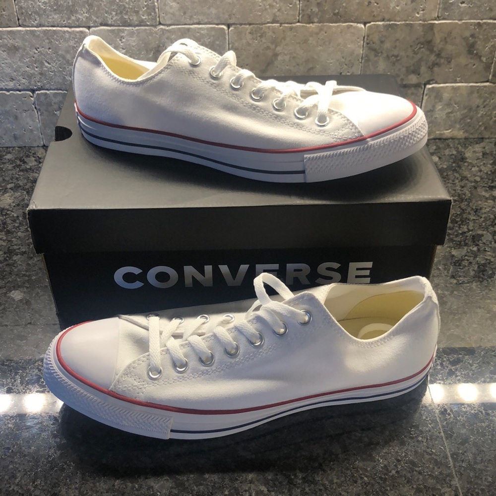 🆕Men’s Chuck Taylor Low Top Converse